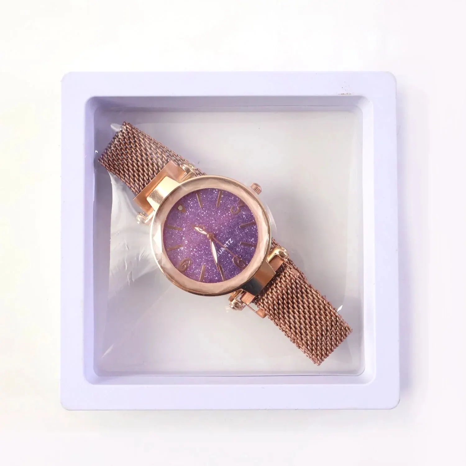 Elegant Womenâ€™s Analog Wrist Watch with Display Box